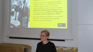 Die berufliche Laufbahn von Daniela Schier führte sie über die Universität Wien und den OeAD zu Amnesty International Österreich.