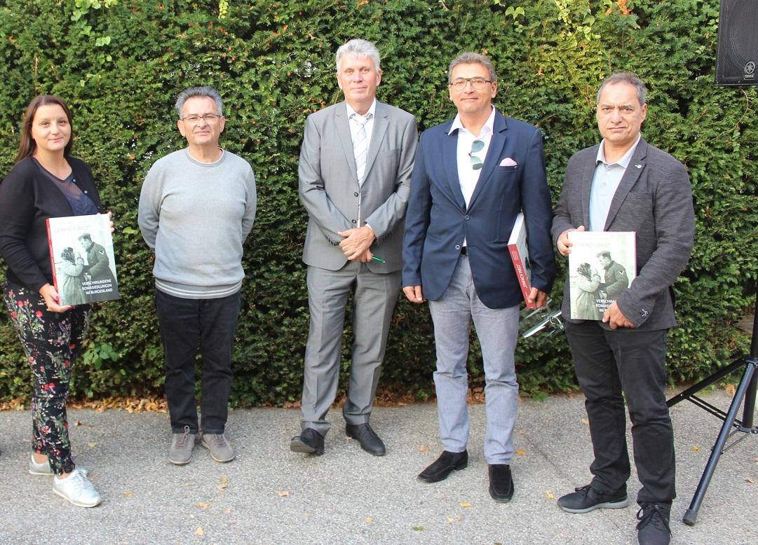   Buchpräsentation: Manuela Horvath, Emmerich Gärtner-Horvath, Herbert Brettl, Christian Klippl, Andreas Sarközi (v.l.).